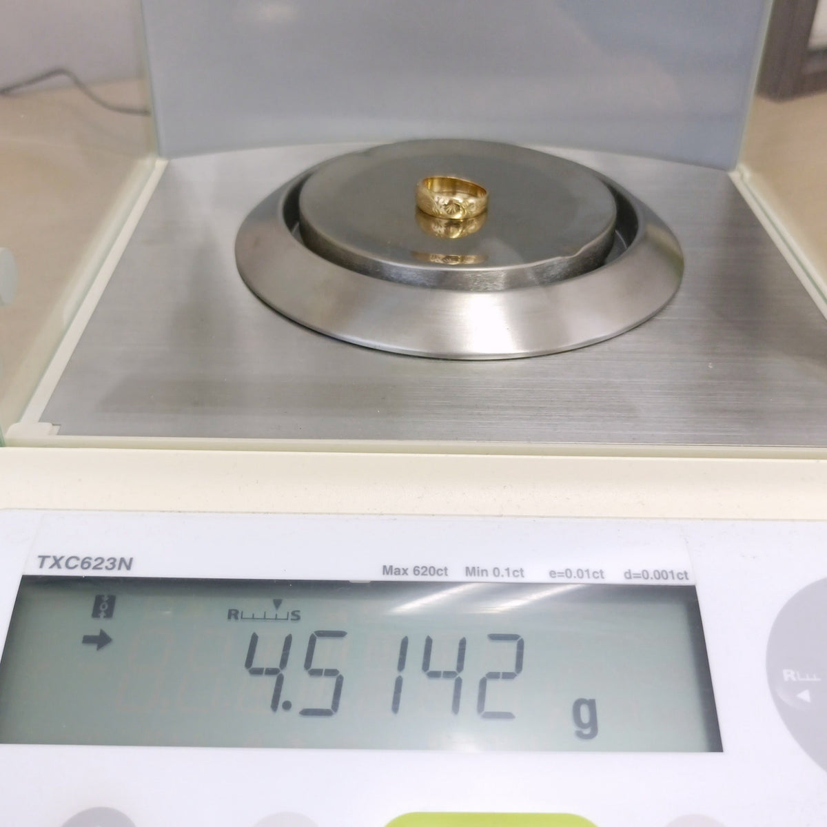 18金 K18 男女兼用 彫金デザインリング 4.51g 9号 Z2949