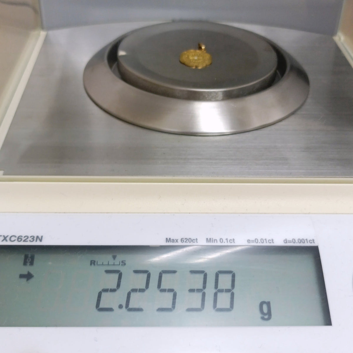 18金 K18 男女兼用 造幣局 デザインネックレストップ 2.25g Z2764