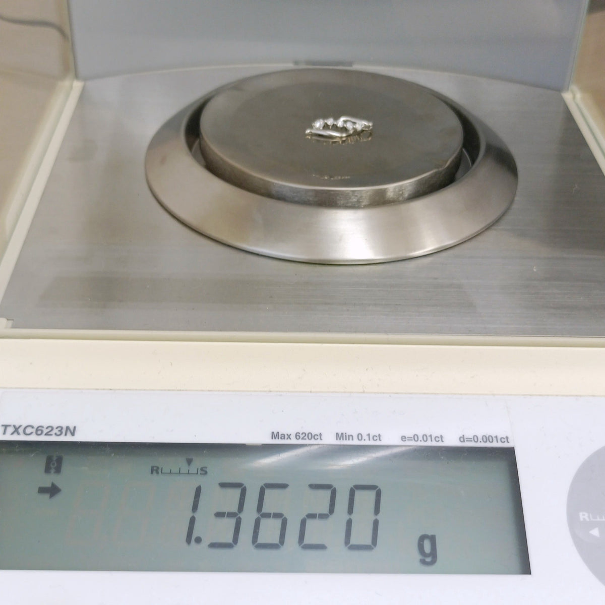 Pt900 プラチナ 男女兼用 ダイヤ0.3ct ネックレストップ 1.36g Z2931