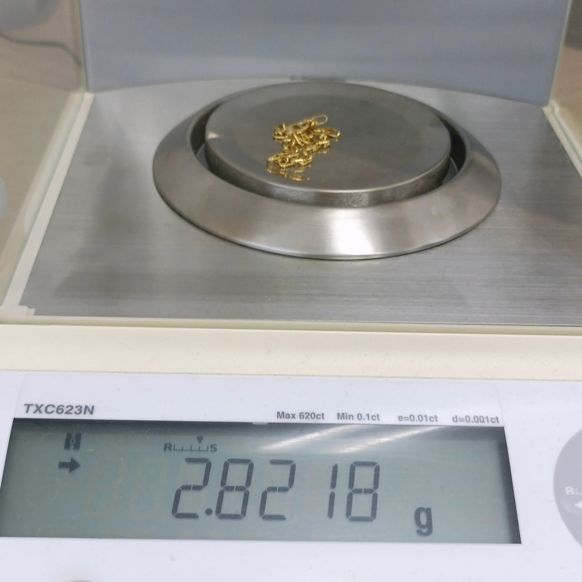 18金 K18 男女兼用 中空 ケーブル ブレス 2.82g 18㎝ Z2749