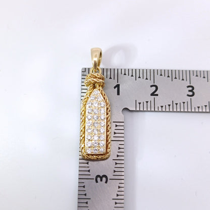 18金 K18 男女兼用 ダイヤ0.3ct デザインネックレストップ 3.56ｇ Z2773