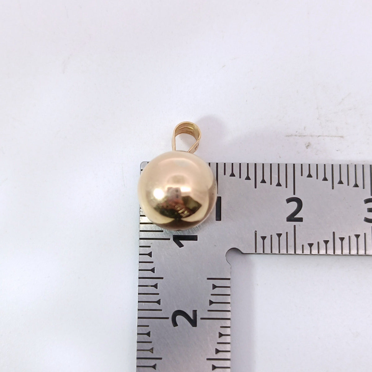 18金 K18 男女兼用大振り ボールデザイン ネックレストップ 1.14ｇ Z1994