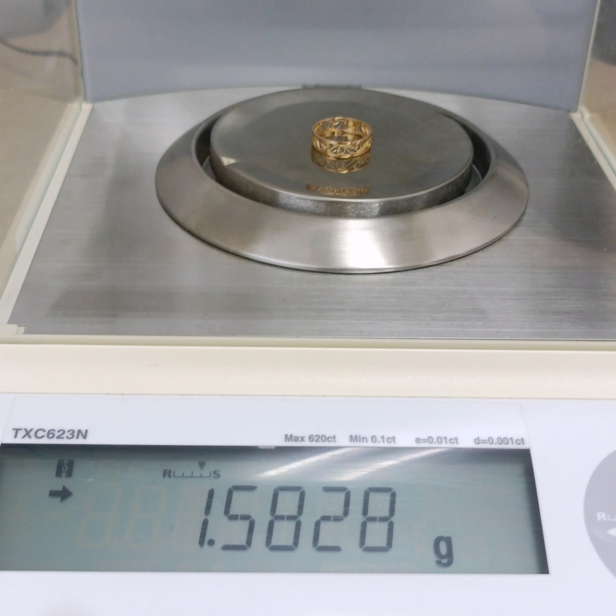 18金 K18 男女兼用 透かしデザインリング 1.58ｇ 10号 Z2380