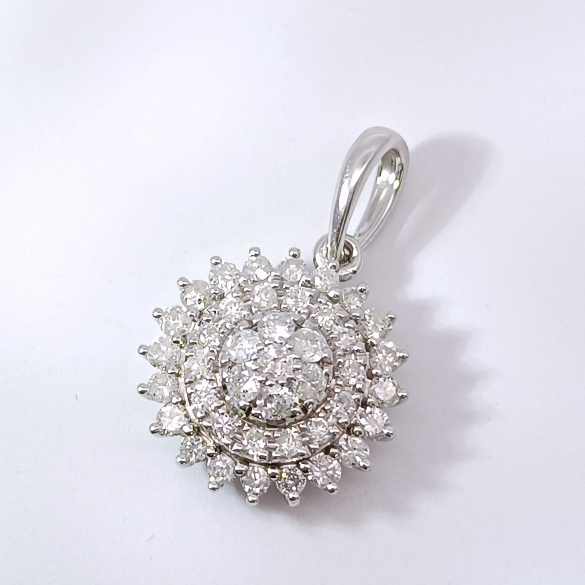 18金 K18 男女兼用 ダイヤ0.5ct ネックレストップ 1.6ｇ Z2929