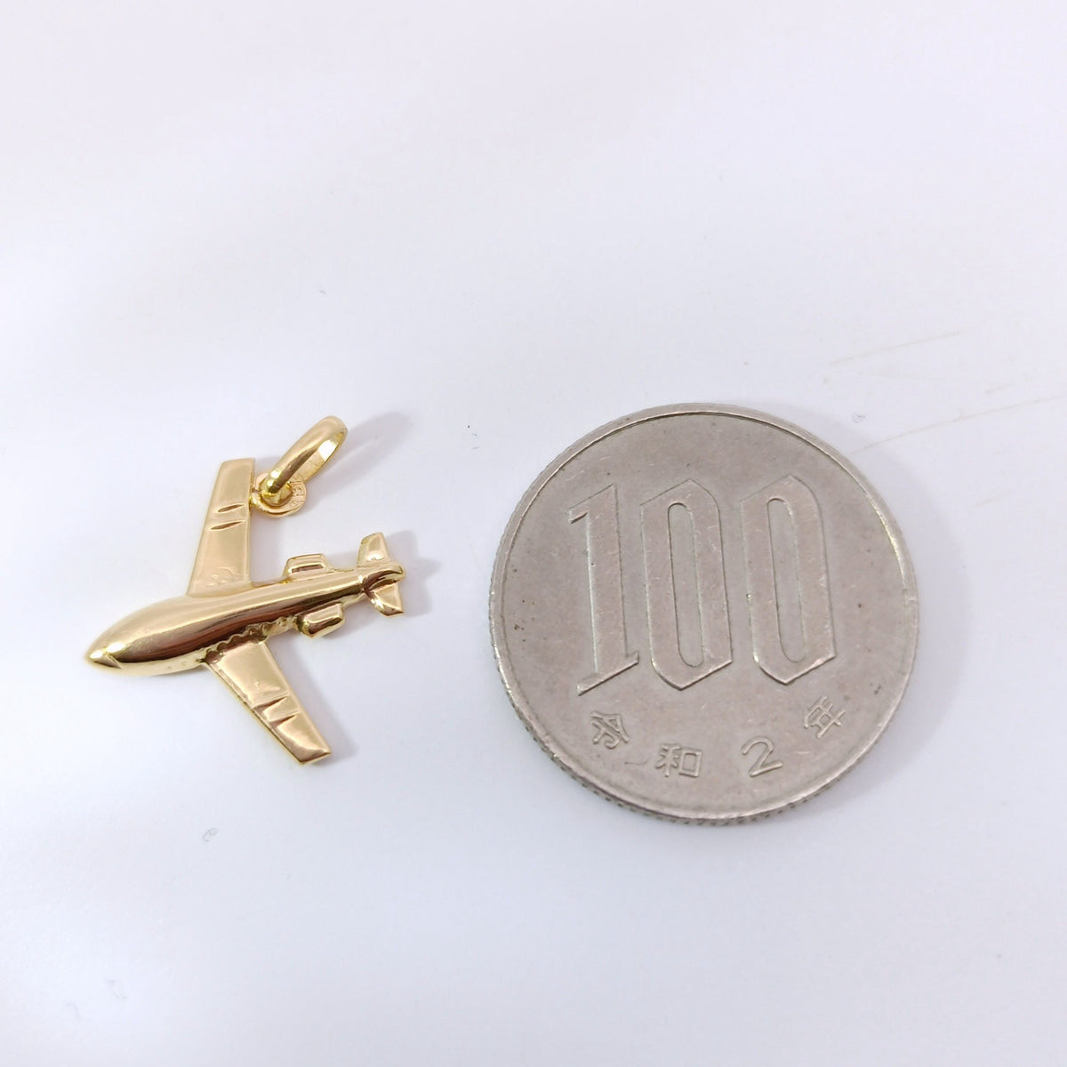18金 K18 男女兼用 飛行機 旅客機 ネックレストップ 0.79ｇ Z2759