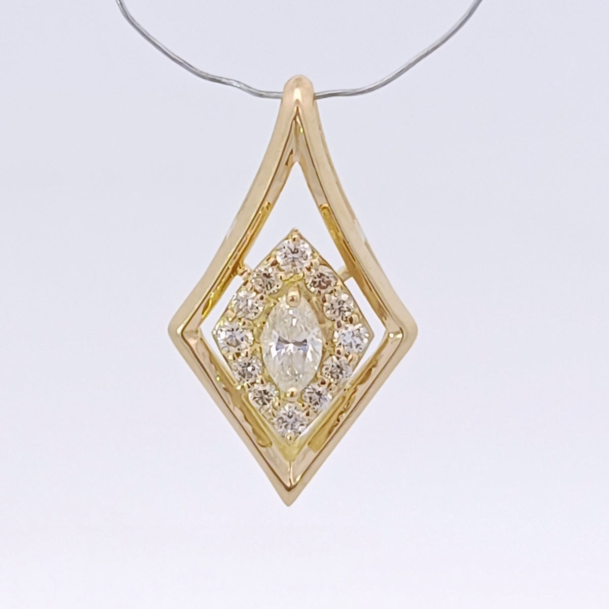 18金 K18 男女兼用 ダイヤ0.2ct ネックレストップ 0.89ｇ Z2574
