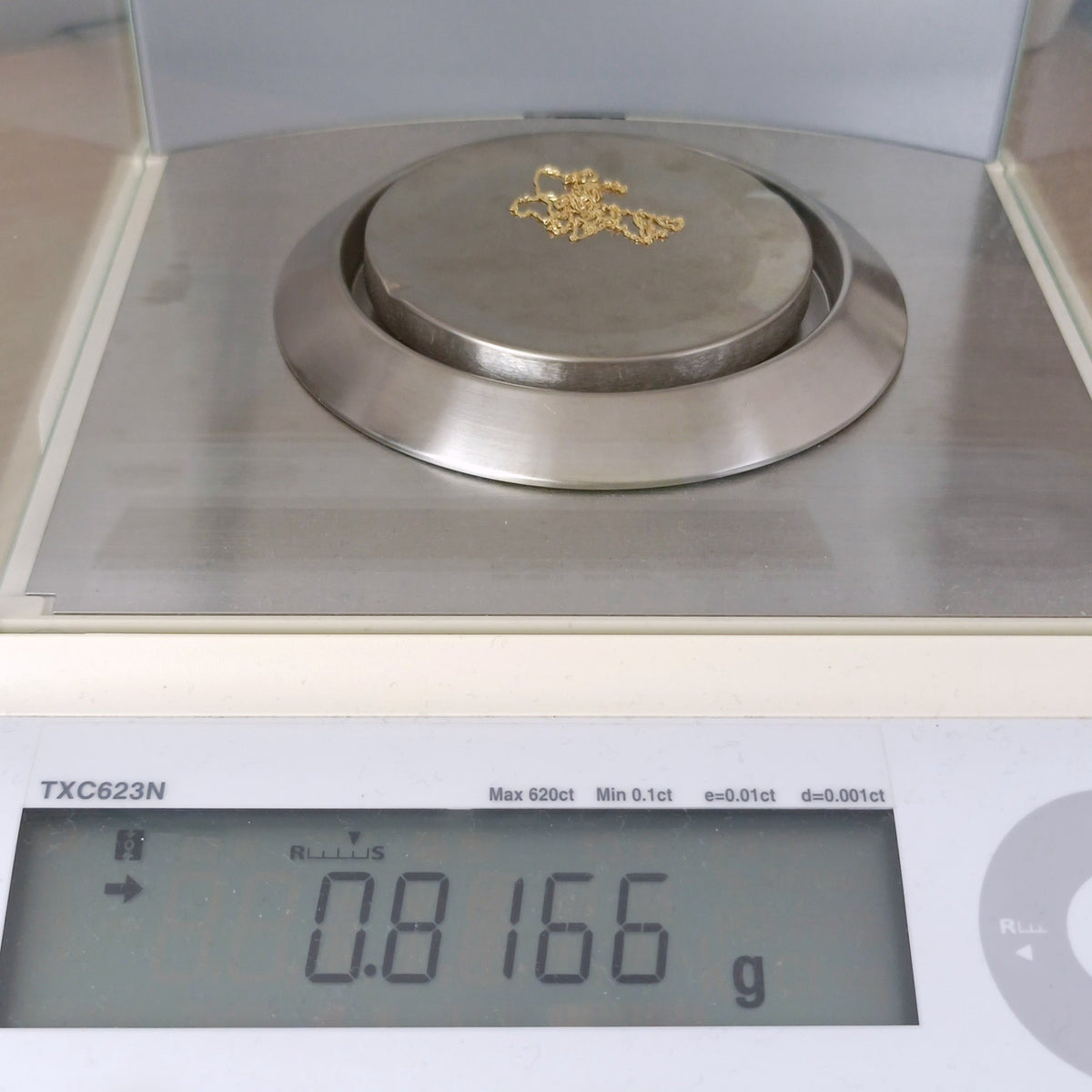18金 K18 男女兼用 イタリー スクリューネックレス 0.81ｇ 40.5㎝ Z2138