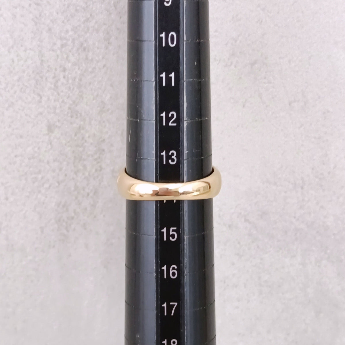 18金 K18 男女兼用 艶消し&鏡面 彫金 松柄 7.4ｇ14号  Z2371