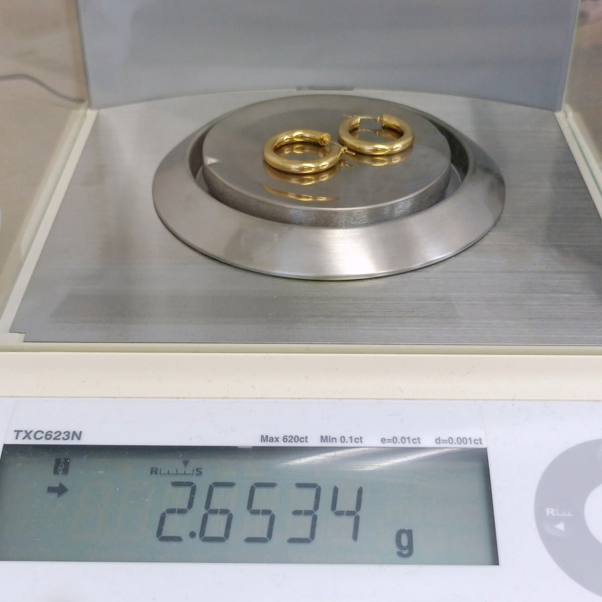 18金 K18 フープピアス 2.65ｇ Z2166
