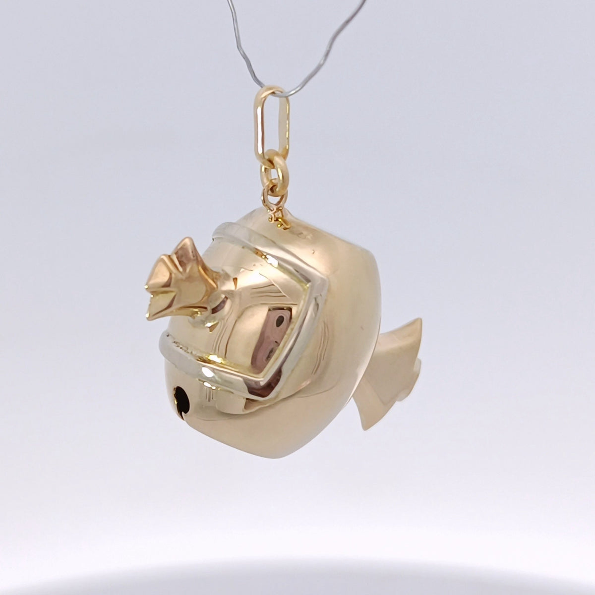 18金 K18 男女兼用 打ち出の小槌 ネックレストップorキーホルダー 2.34ｇ Z2762