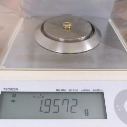 18金 K18 男女兼用 タサキ ダイヤ0.09ct ネックレストップ 1.95ｇ Z2153