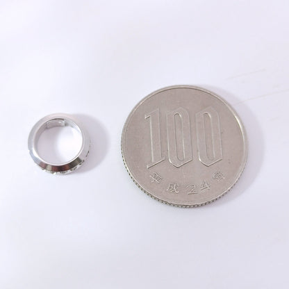 18金 K18 男女兼用 ウノアエレ エタニティ デザインネックレストップ 1.12ｇ Z2207