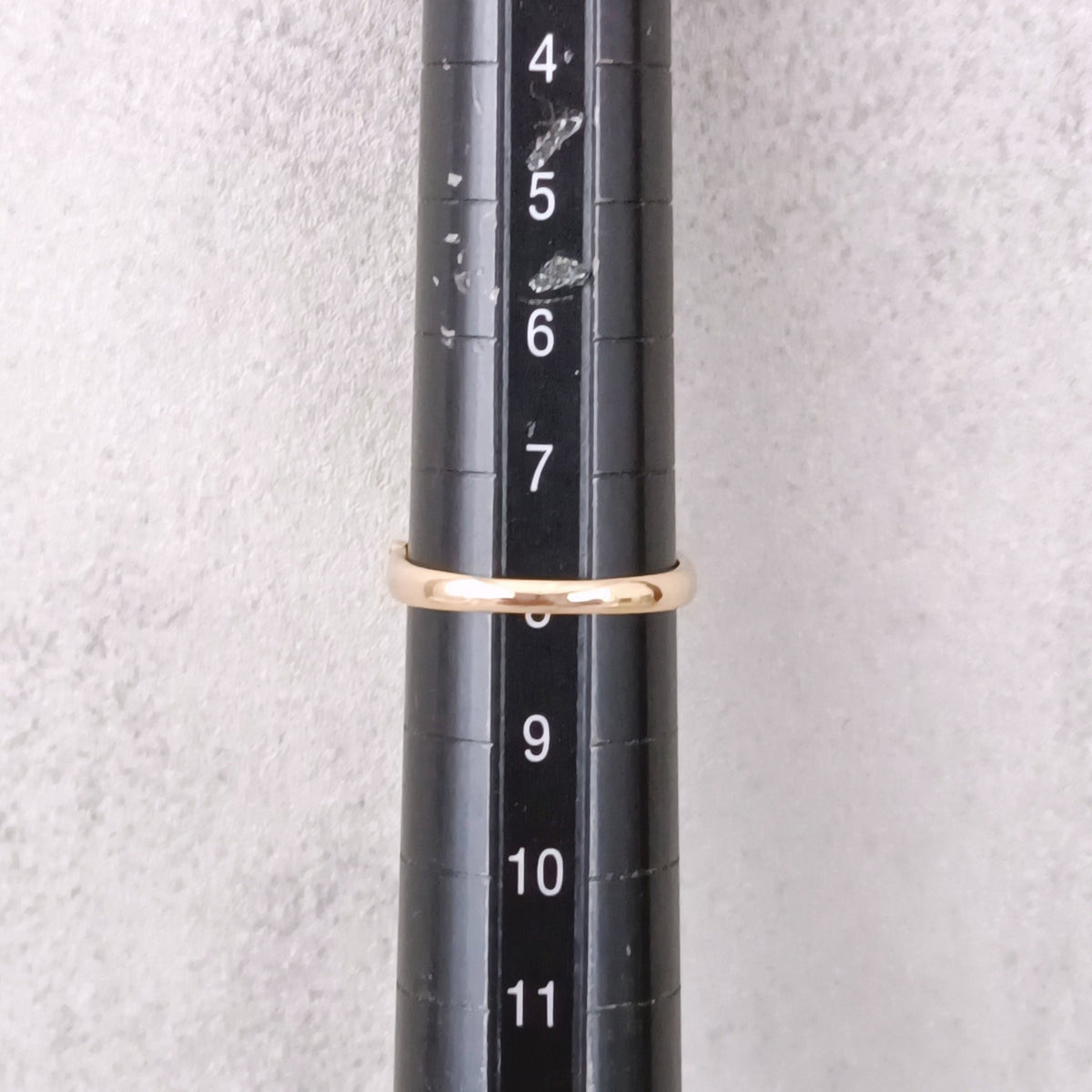 18金 K18 男女兼用 デザインリング 1.72ｇ 8号  Z2968