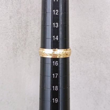 18金 K18 男女兼用 彫金デザインリング 3.61ｇ 15号 Z2408
